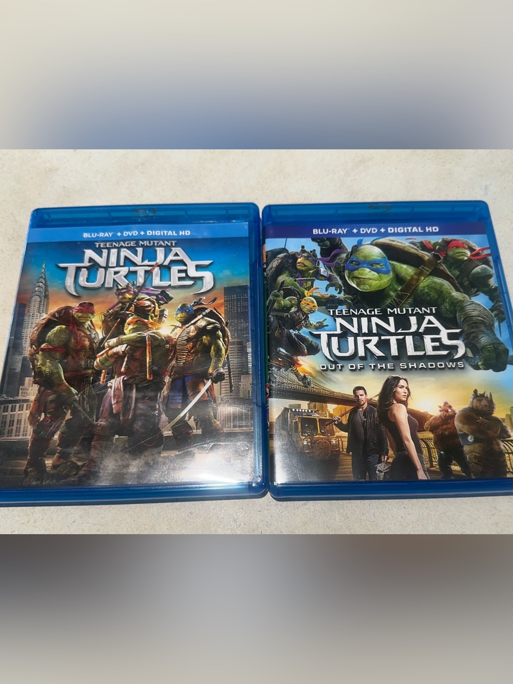 2 Teenage Mutant Ninja Turtles Blu-ray + DVD’s
